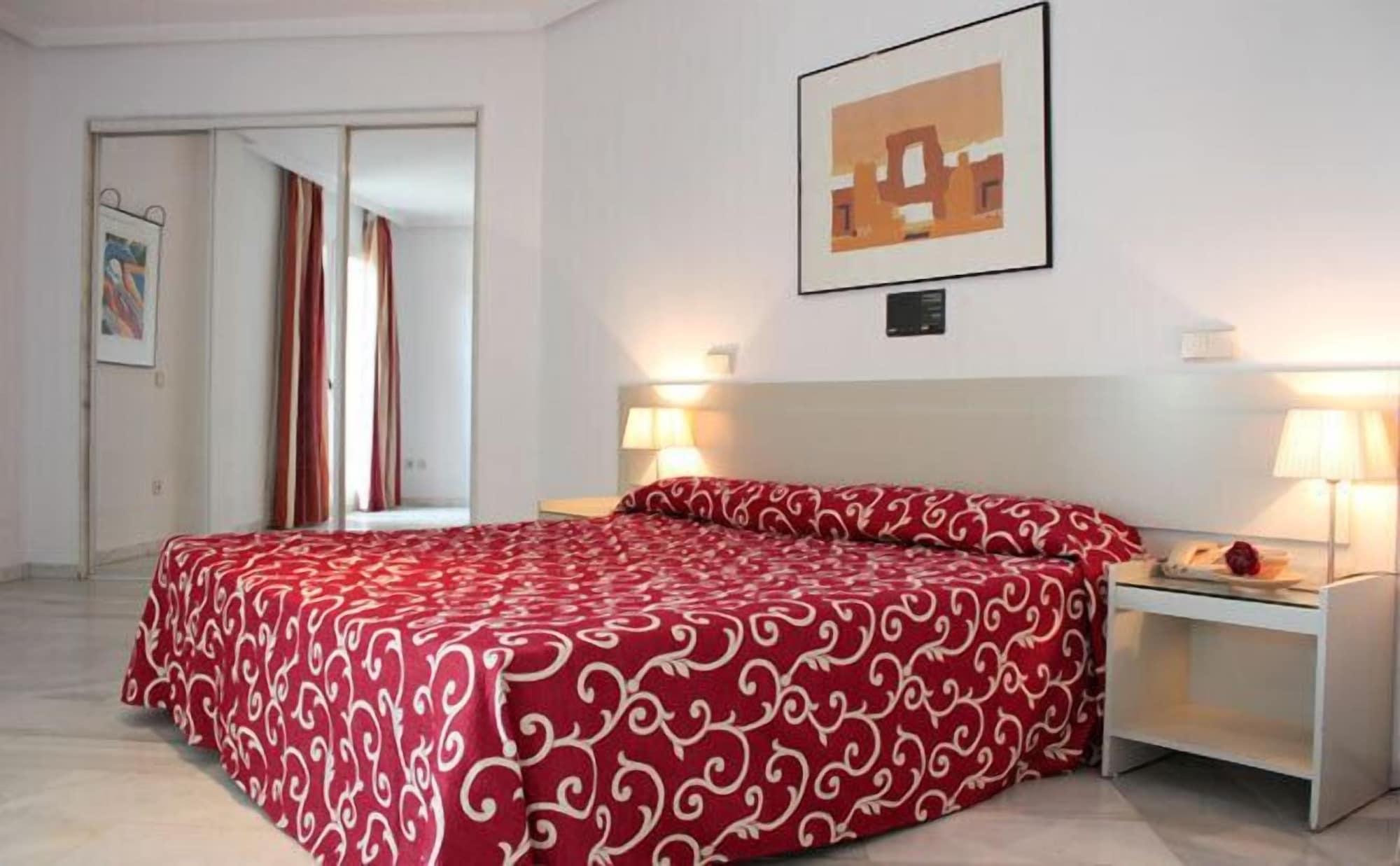 Hospedium Hotel Apartamentos Simon Verde Mairena del Aljarafe Eksteriør bilde