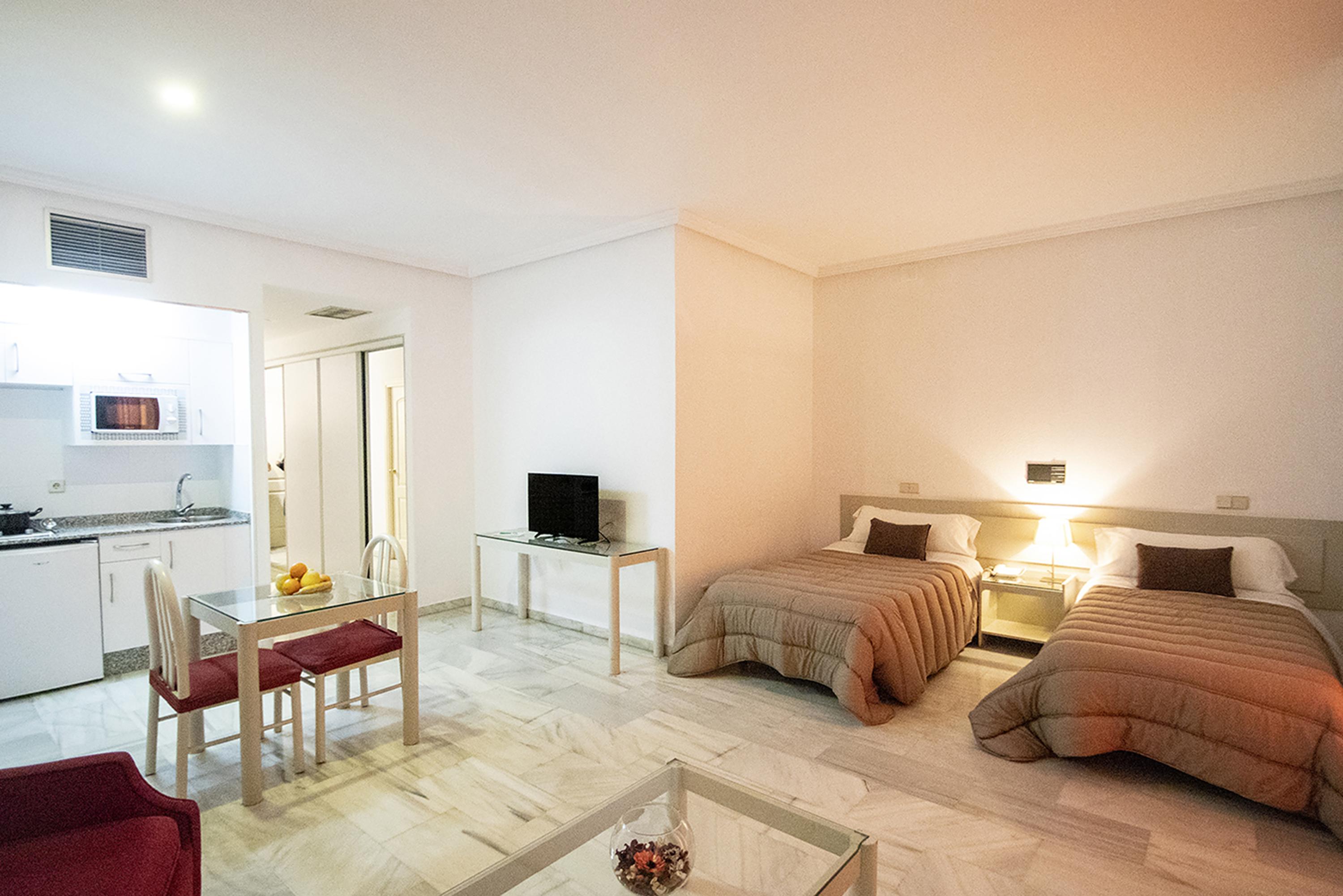 Hospedium Hotel Apartamentos Simon Verde Mairena del Aljarafe Eksteriør bilde