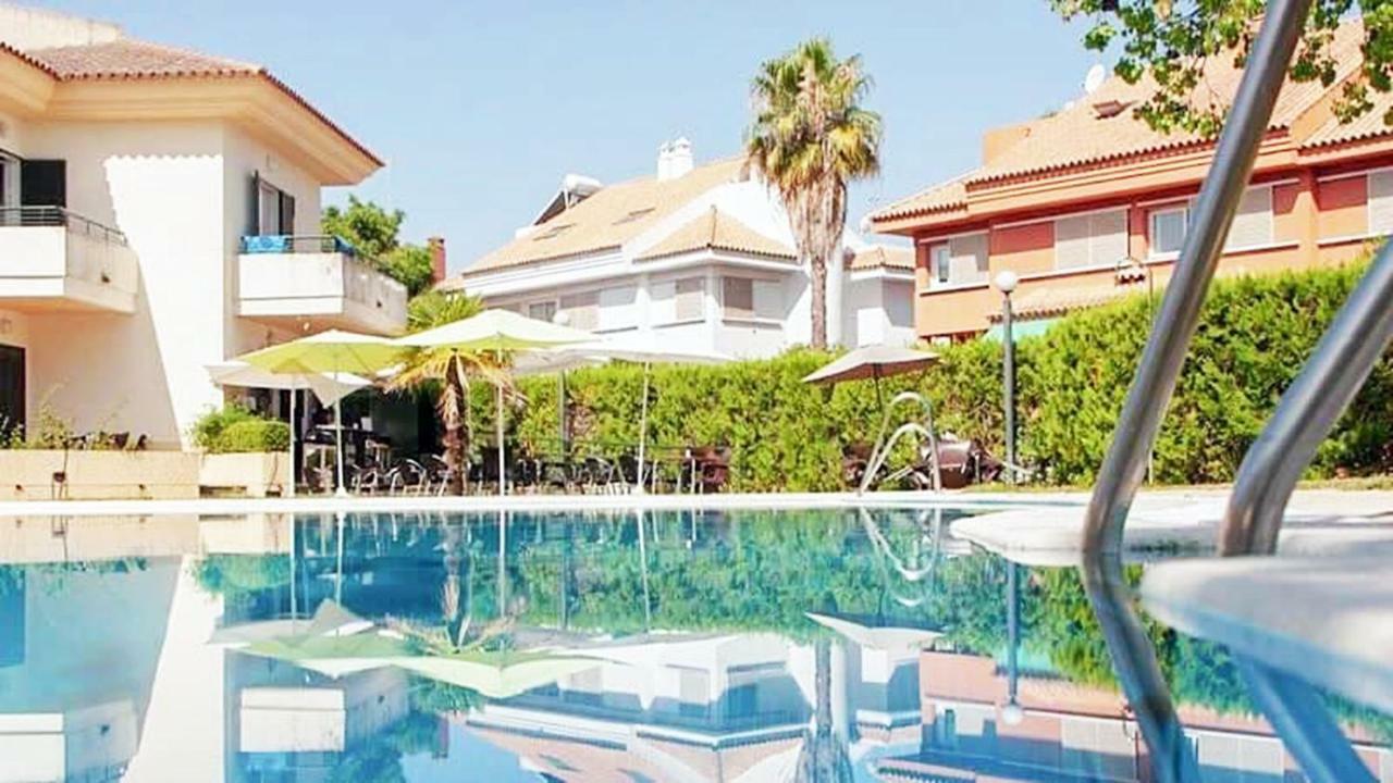 Hospedium Hotel Apartamentos Simon Verde Mairena del Aljarafe Eksteriør bilde